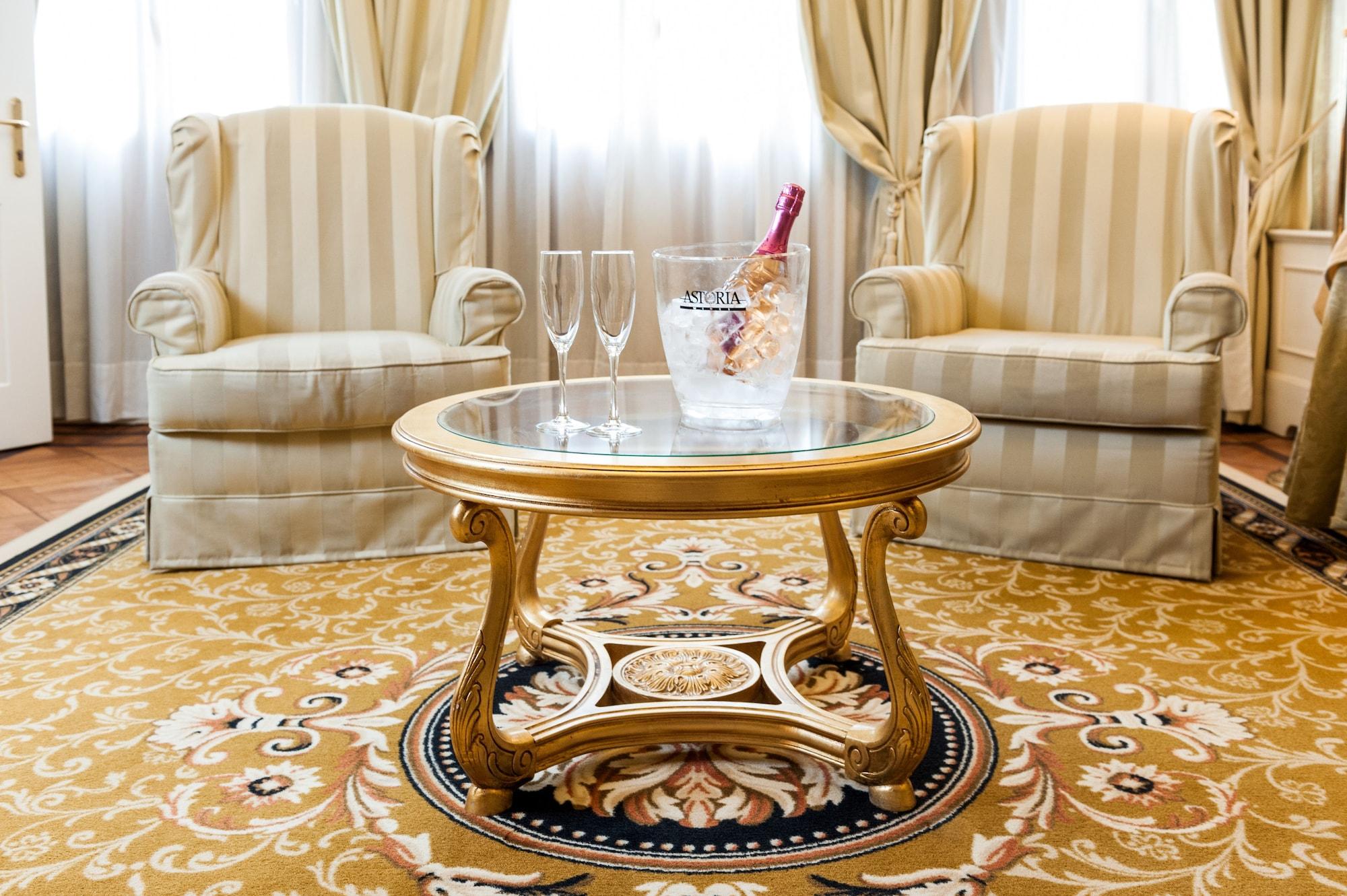 Hotel Al Duca Di Venezia Экстерьер фото