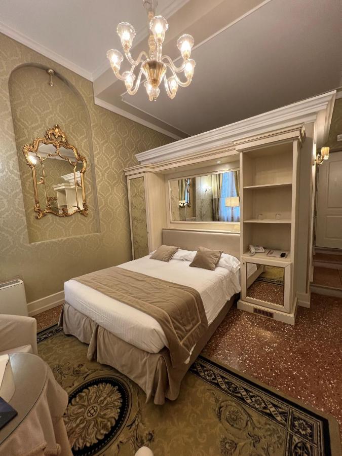 Hotel Al Duca Di Venezia Экстерьер фото