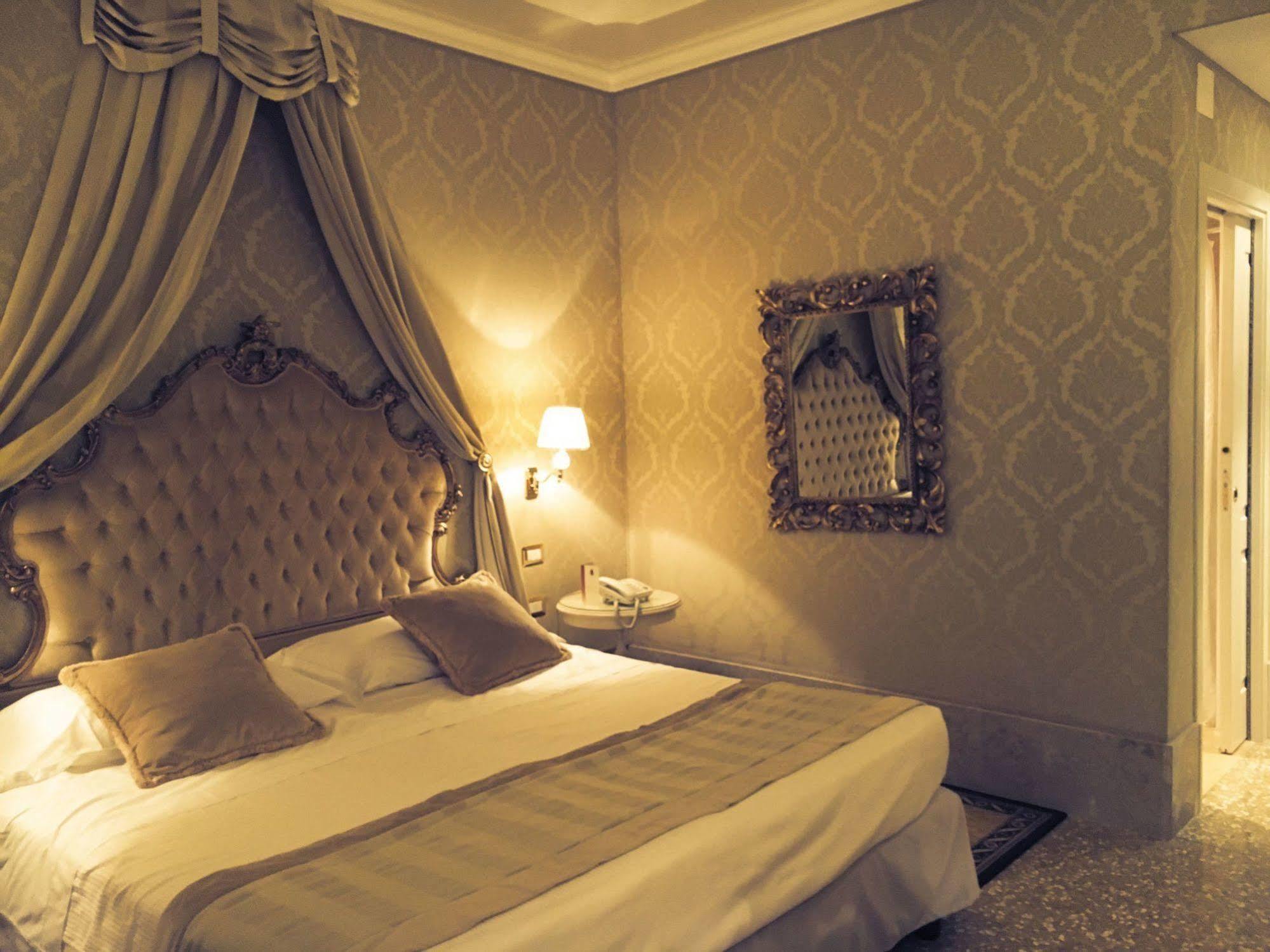Hotel Al Duca Di Venezia Экстерьер фото